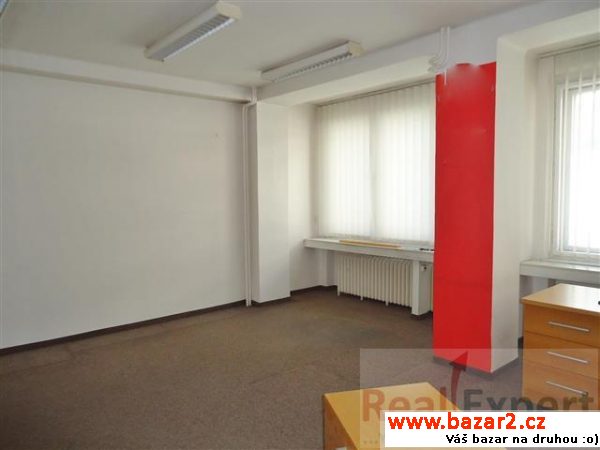 Pronájem pěkných zařízených kanceláří, od 13 m2,