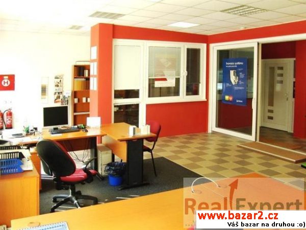 Pronájem prodejny se zázemím, 110 m2, Praha 4 -