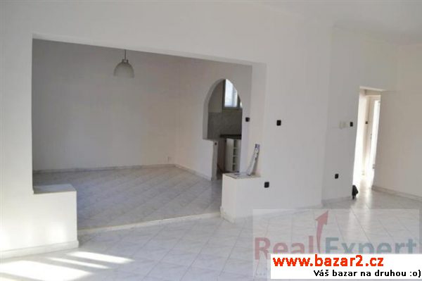 Prodej samostatného rodinného domu 5+kk, 190 m2,
