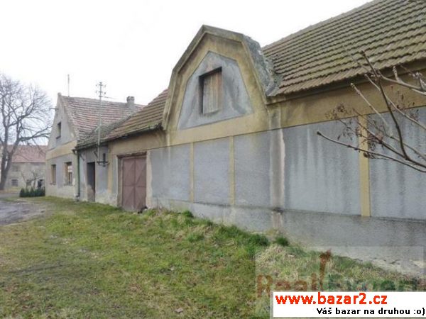 Prodej zemědělské usedlosti, Černochov u Peruce,