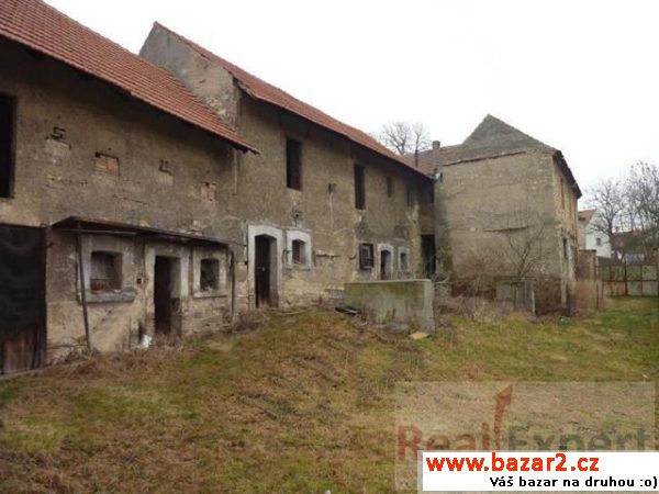 Prodej zemědělské usedlosti, Černochov u Peruce,