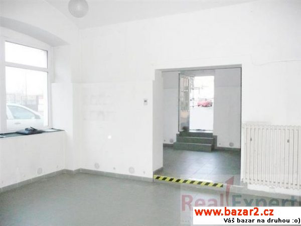 Pronájem obchodu 150 m2, Praha 8 - Libeň