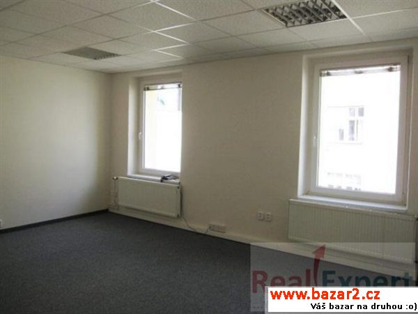 Pronájem 2 kanceláří s menším skladem, 60m2, Praha