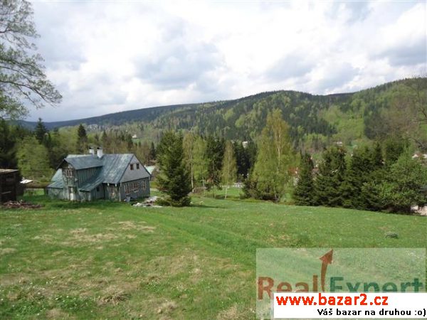 Prodej krásné roubenky 210m2, pozemek 5.850m2,