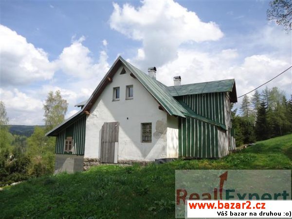 Prodej krásné roubenky 210m2, pozemek 5.850m2,