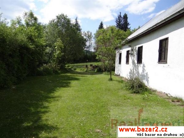 Prodej pěkného RD, 189 m2, pozemek 2.200 m2, CHKO