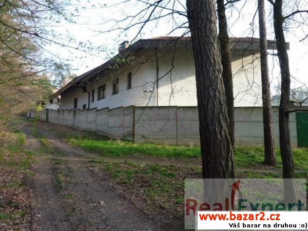 Exkluzivní vila 960 m2, 20 místností, Praha 5