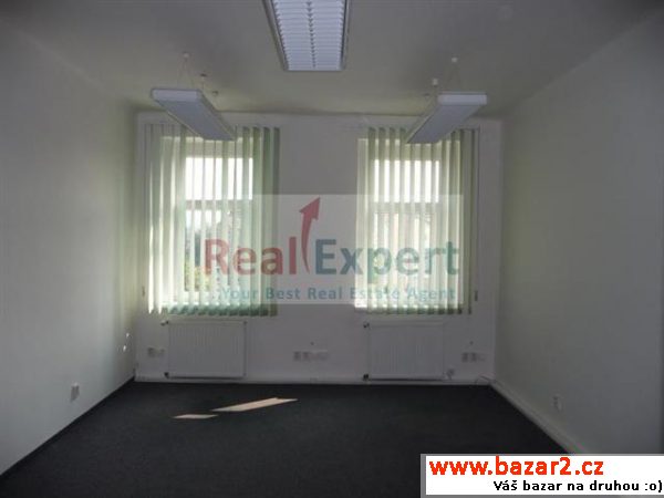 Pronájem NP - 5 kanceláře s příslušenstvím 110m2,