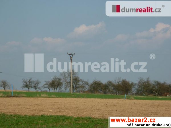 Stavební pozemek Deblín, 810m2.Dumrealit.cz Vám