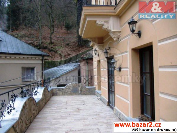 Prodej, komerční prostor, 262 m2, Karlovy Vary