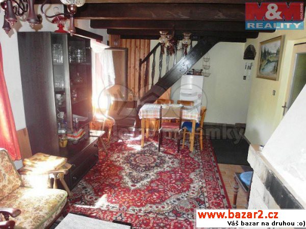 Prodej, chata 4+kk, 74 m2, Hradec.Prodej zděné