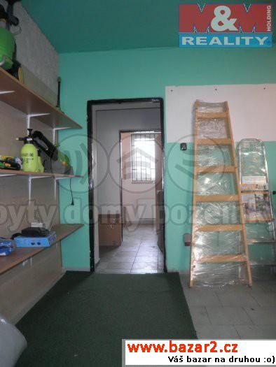Pronájem, komerční objekt, 241 m2 