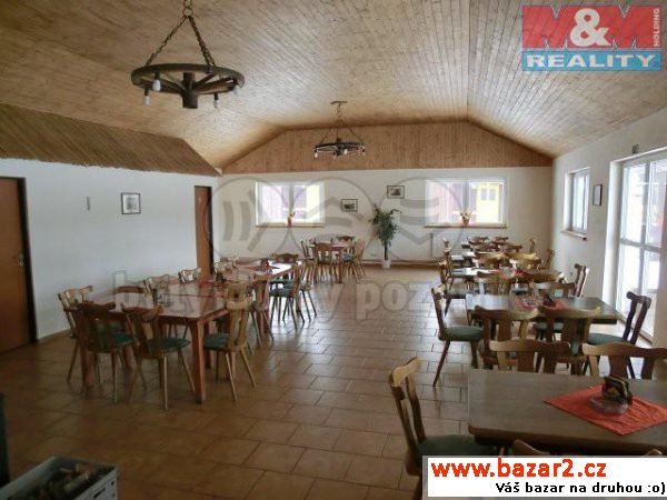 Restaurace, 1200 m2 