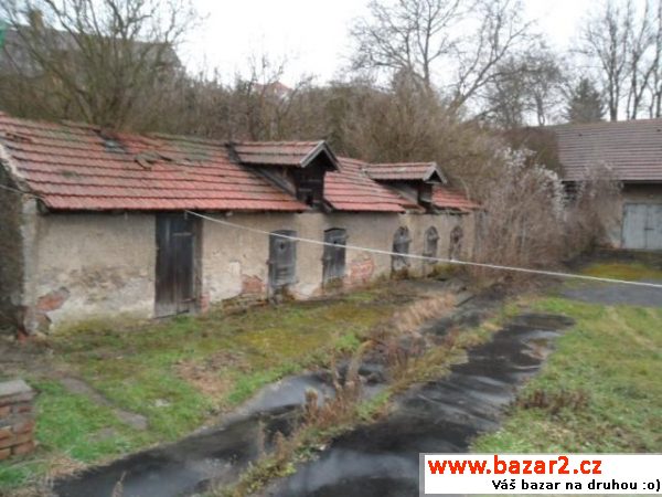Prodáme zemědělskou usedlost na pozemku 1773m2
