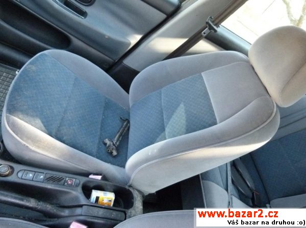 Peugeot 406