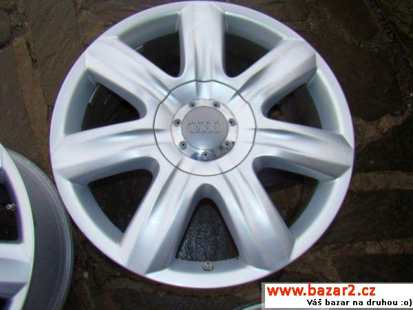 Orig. Al kola Audi Q7  Q7 R19 