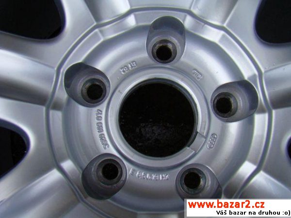 Orig. Al kola Audi Q7  Q7 R19 
