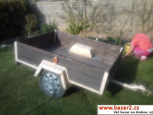 Přívěs za os. automobil