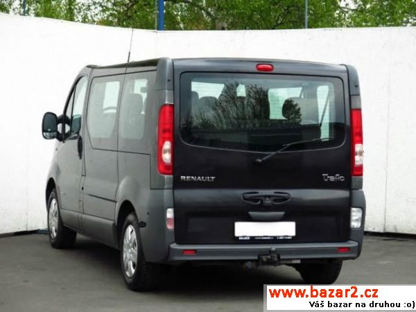 Renault Trafic, 2.0 dCi 9. míst