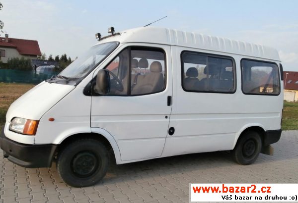 Ford Transit 2.5D 9MÍST, tažné z.