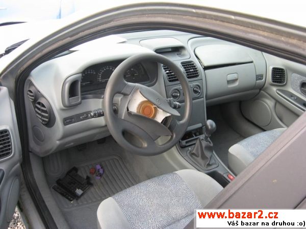Renault Laguna 1,8 náhradní díly