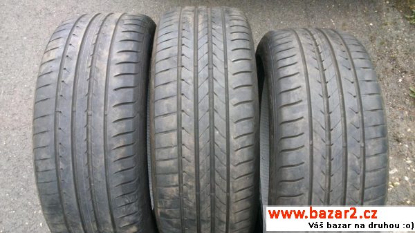 Goodyear EfficientGrip RunFlat