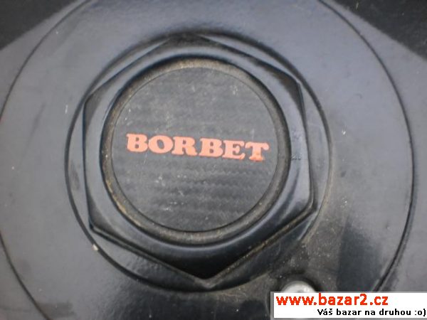Kola na Mercedes