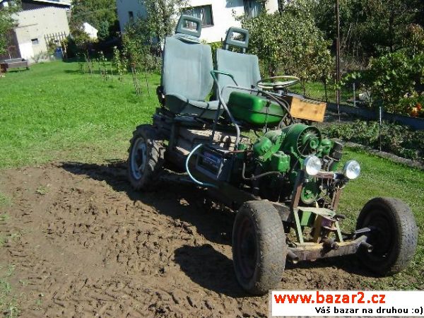Traktor domácí vyroby