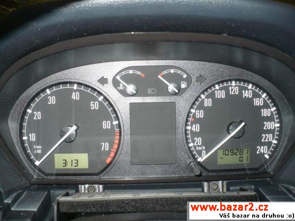 Škoda Fabia - budíky s pal. poč.