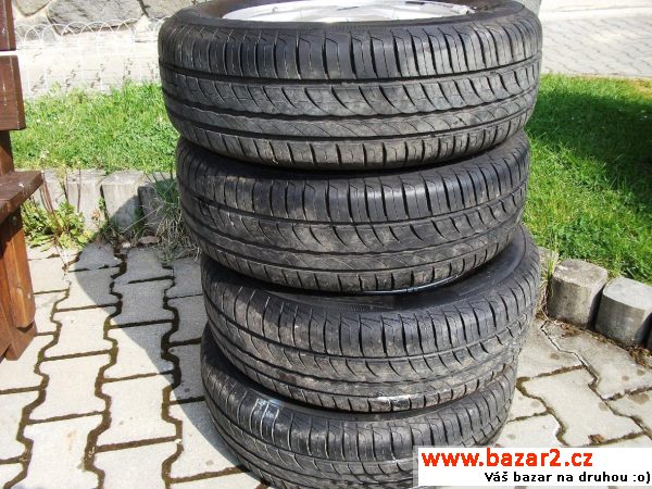 Letní pneu 185/65 R14 + alu Ford