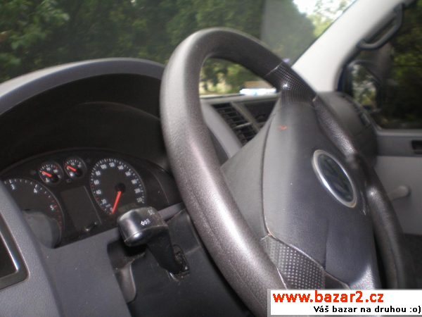 VW Transportér r.v. 2004 bus 2.5TD