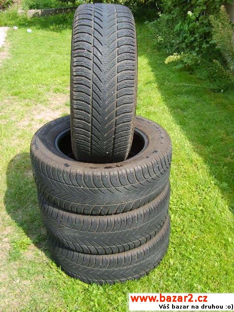 225/60 R16 102 HD