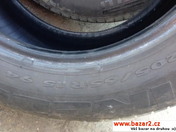 Sada pneu 205/65/15