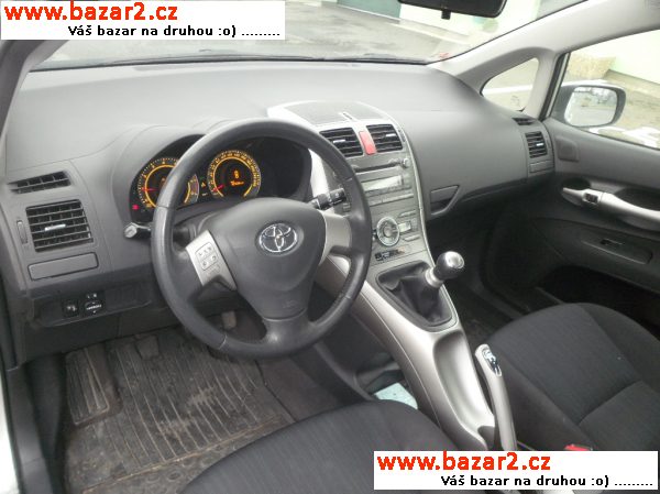 Toyota Auris 1,6 VVT-i