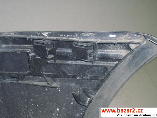 VW Golf V - 2003-2009 - nárazník