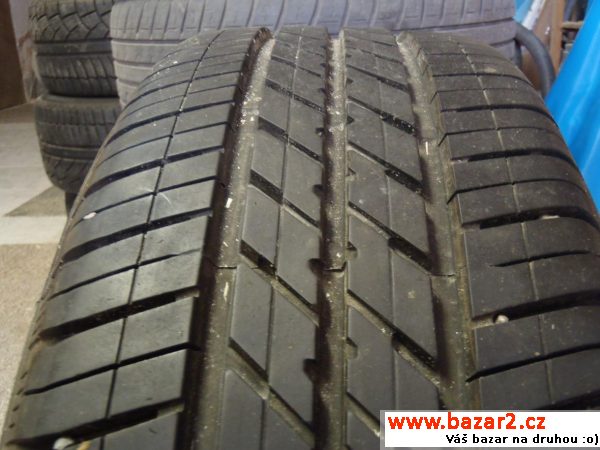 195/60/15 - Goodyear 88 H 