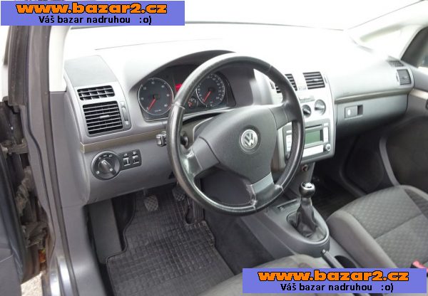 Volkswagen Touran 1.9 TDI (77 KW) r.v.2007 KLIMA-5, inzerce-cz.cz Volkswagen Touran 1.9 TDI (77 KW) r.v.2007 KLIMA