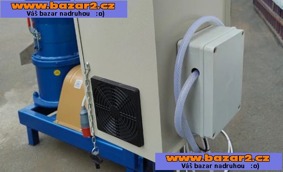 Peletovaci lis dřevěných pilin 7,5 kW + mini šnek.