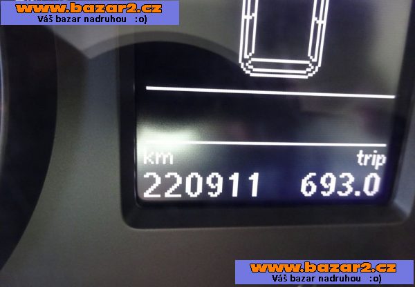 VW Caravelle 2.0 TDI r.v.2016 (110 kw) 1.Majitel (DPH)