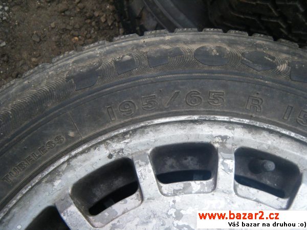 Alu kola Mercedes + pneu zimní
