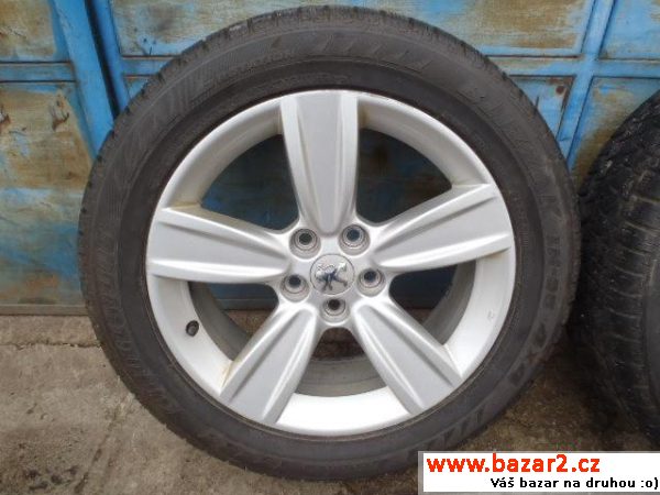 Peugeot 4007 18 kola +zimní pneu