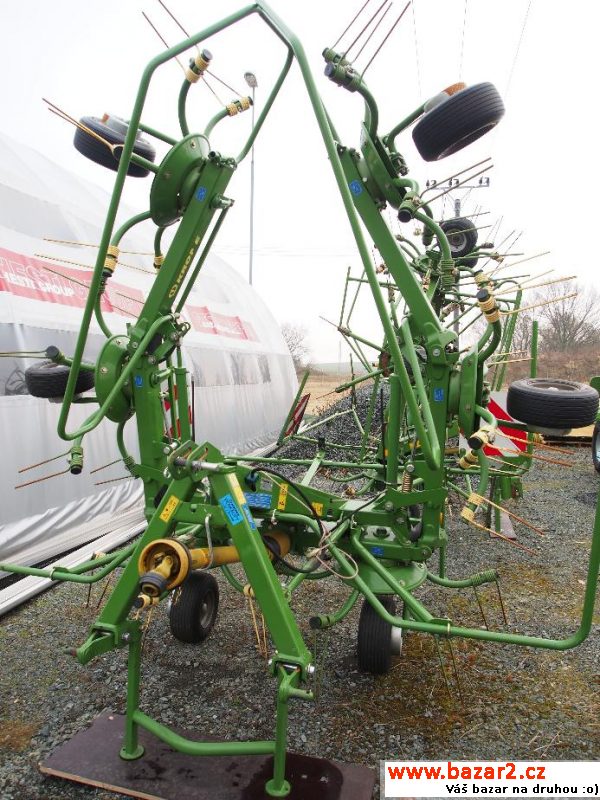 Obraceč sena KRONE