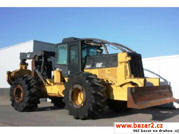 Caterpillar 545C lesní traktor 19t vyvážečka