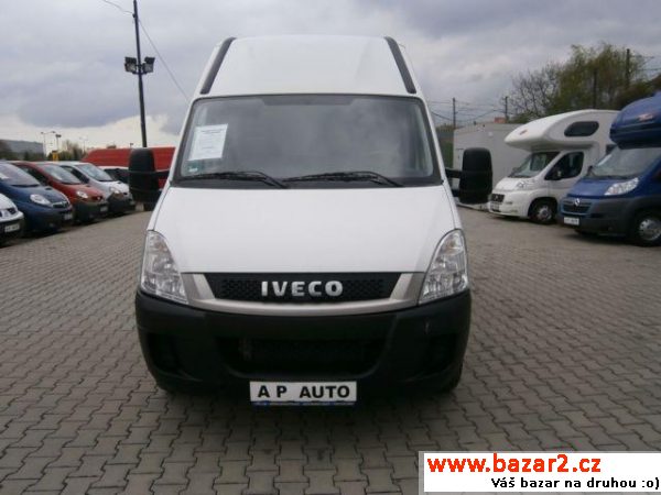 Iveco Daily, 35S14 STŘEDNÍ KLIMA TEMPOMAT 3
