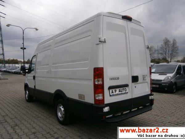 Iveco Daily, 35S14 STŘEDNÍ KLIMA TEMPOMAT 3