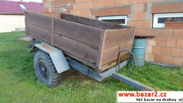 Kára za traktor