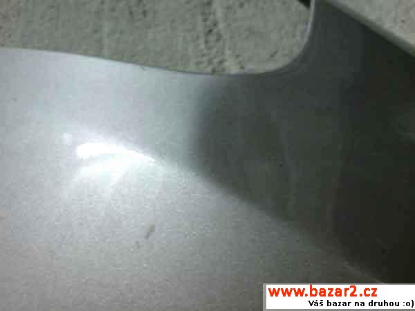 Mercedes ML r.v. 2006 levý blatník