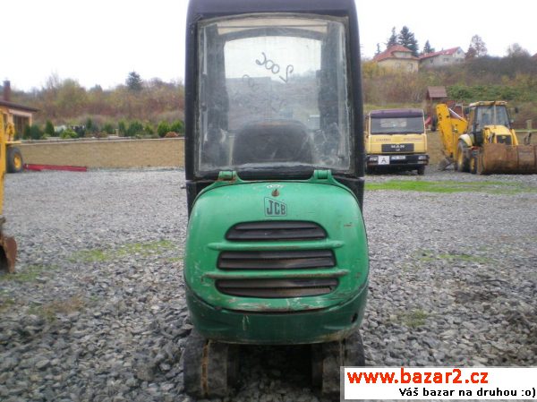 JCB 8014