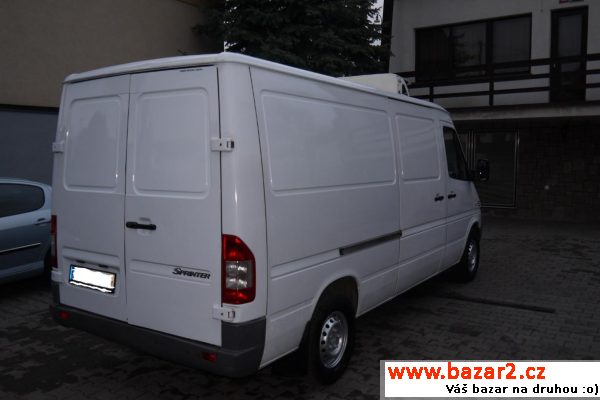Mercedes L1L2 308CDI chlaďák-mrazák