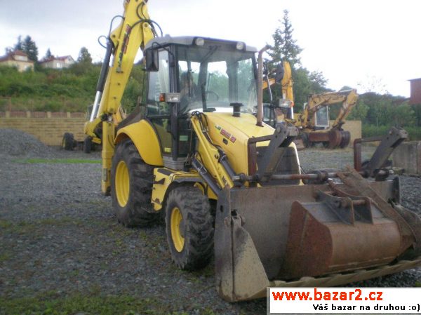 NEW HOLLAND LB95